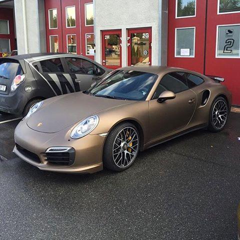 Avery Matte Metallic Brown