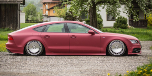 Avery Matte Metallic Garnet Red