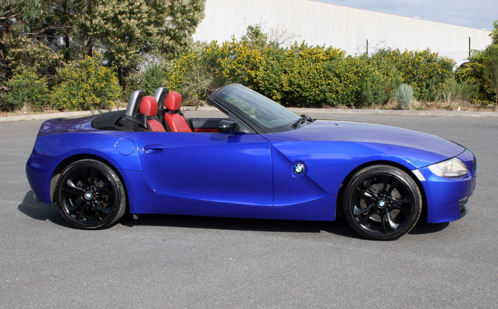 3M 2080-G378 Metallic Gloss Blue Raspberry Vinyl