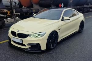 KPMF Gloss Beige K88823 Vinyl