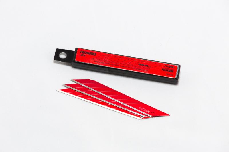 PaintisDead - PROBLADE Röda knivblad