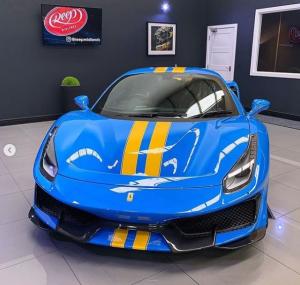 Gul Stripes - Premium