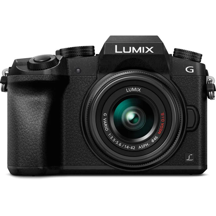 Panasonic Lumix G7 med 14-42mm f/3,5-5,6 Svart