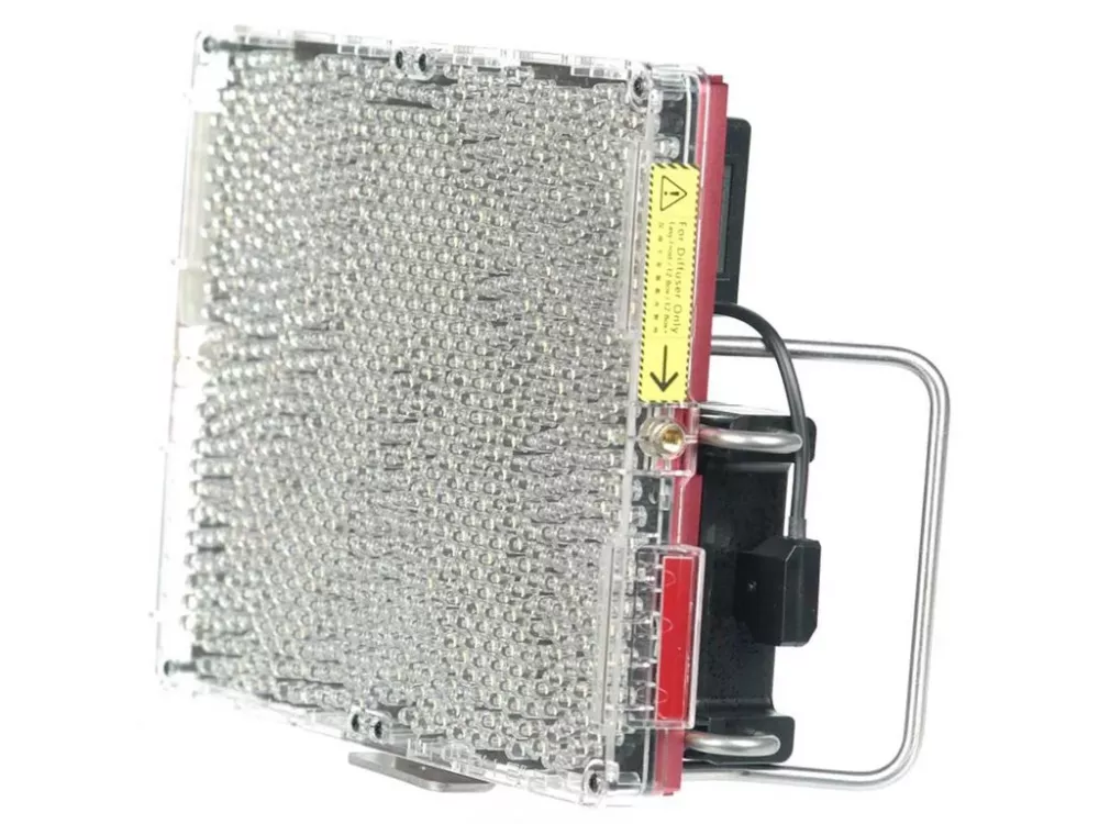 Aputure Amaran LED-Light Tri-8C CRI95+