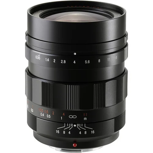 Voigtländer Nokton 17.5mm f/0.95 Micro 4/3