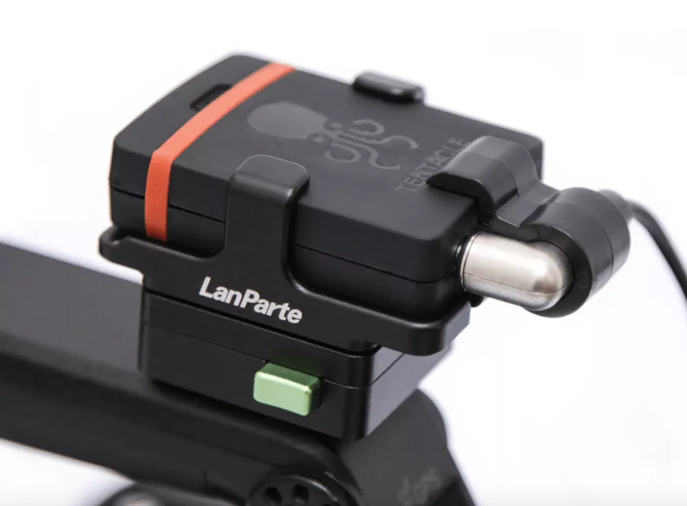Tentacle Sync E Bracket med Cold Shoe Mount