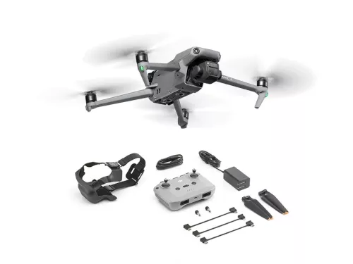 DJI Mavic 3 Fly More Combo Drone