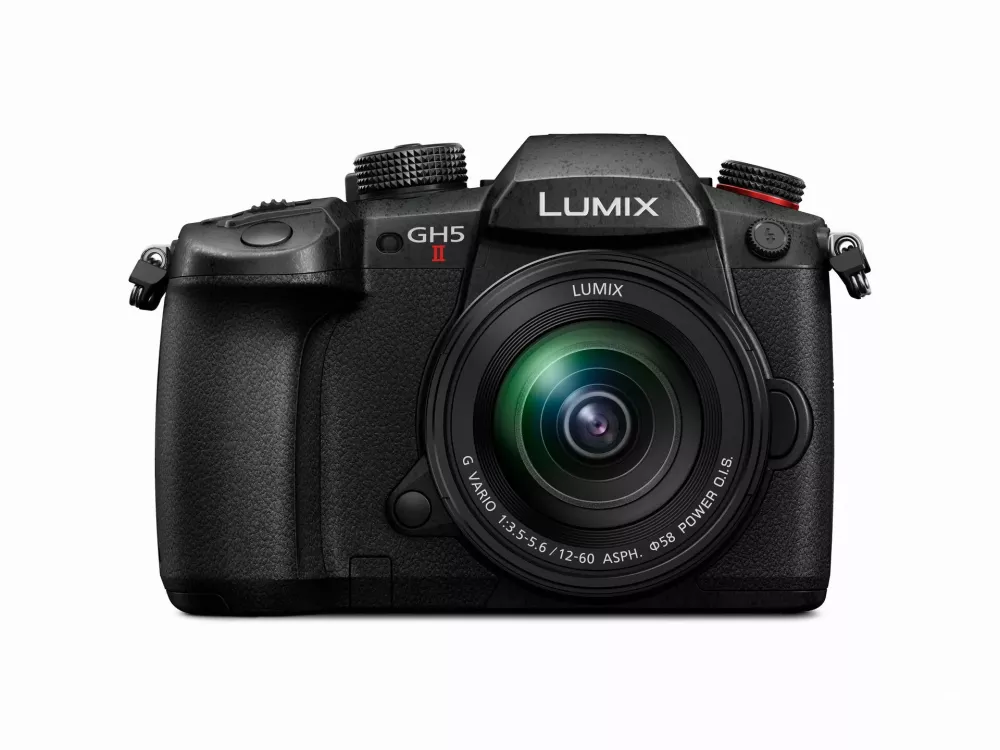 Panasonic Lumix DC-GH5II + Lumix G Vario 12-60mm f/3,5-5,6 ASPH Power O.I.