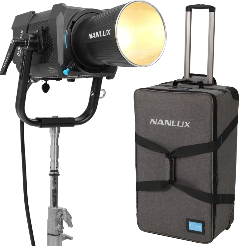 NANLUX Evoke 900C Spot Light with Trolley Case Kit