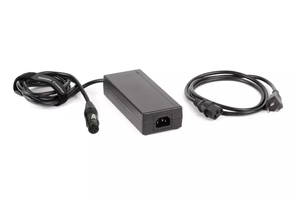 Wooden Camera 15V Power Supply (4pin XLR Female)