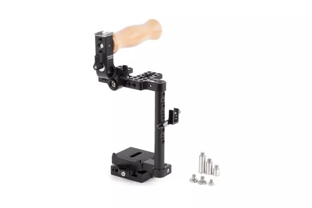 Wooden Camera Unified DSLR Cage (Medium) with Wood Grip