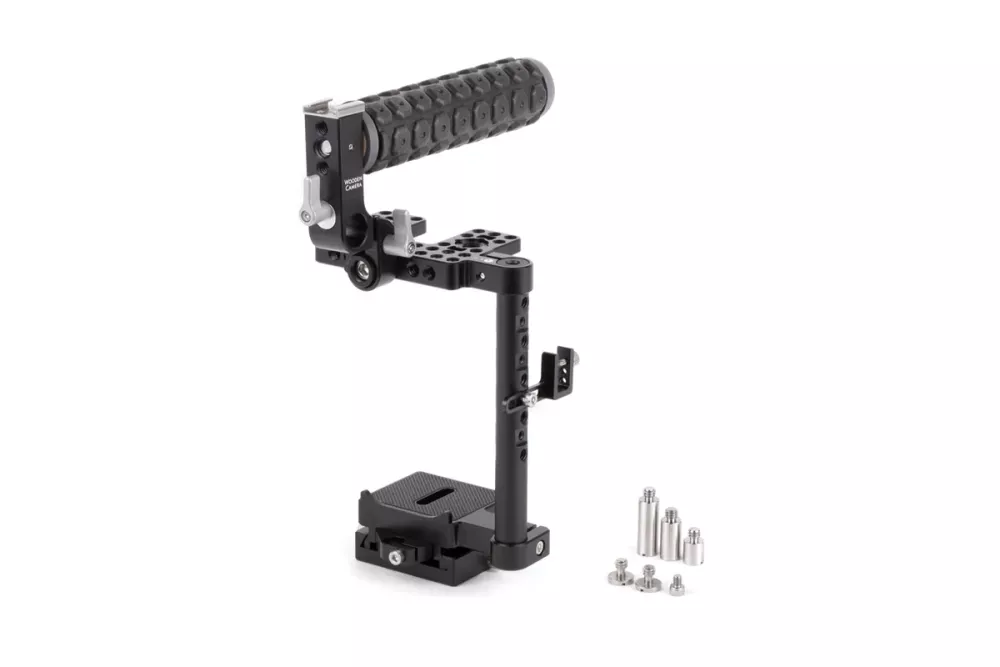 Wooden Camera Unified DSLR Cage (Medium) with Rubber Grip