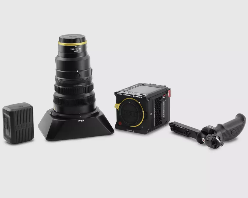 RED KOMODO-X Cinema Camera (Z Mount) Power Zoom Pack