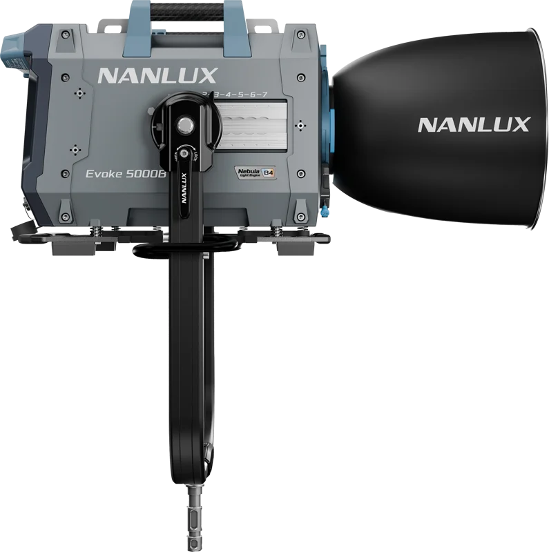 Evoke 5000B Spot Light in Flight Case with 45° Reflector