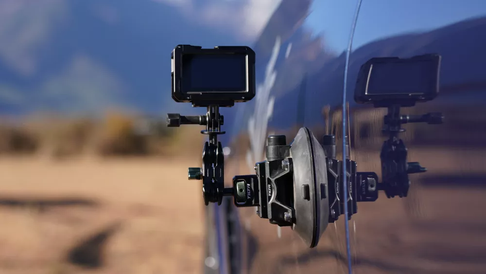 Tilta  Universal Suction Cup (4.5") with Mounting Bracket