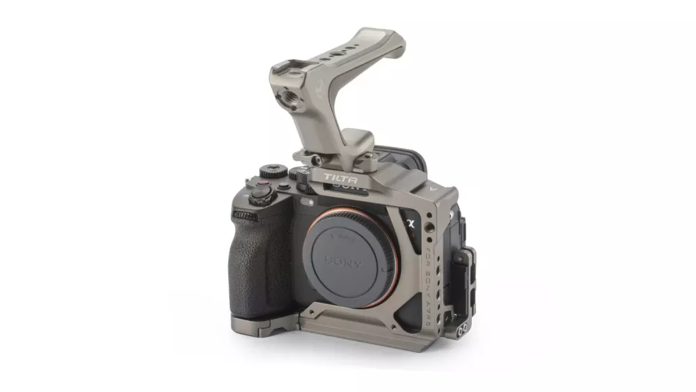 Tilta Sony a7R V Half Cage Lightweight Kit - Titanium Gray
