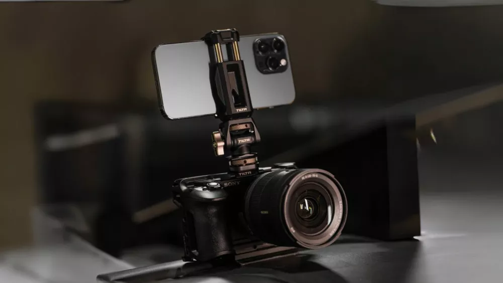 Tilta Adjustable Phone Mounting Bracket (1/4"-20) - Black