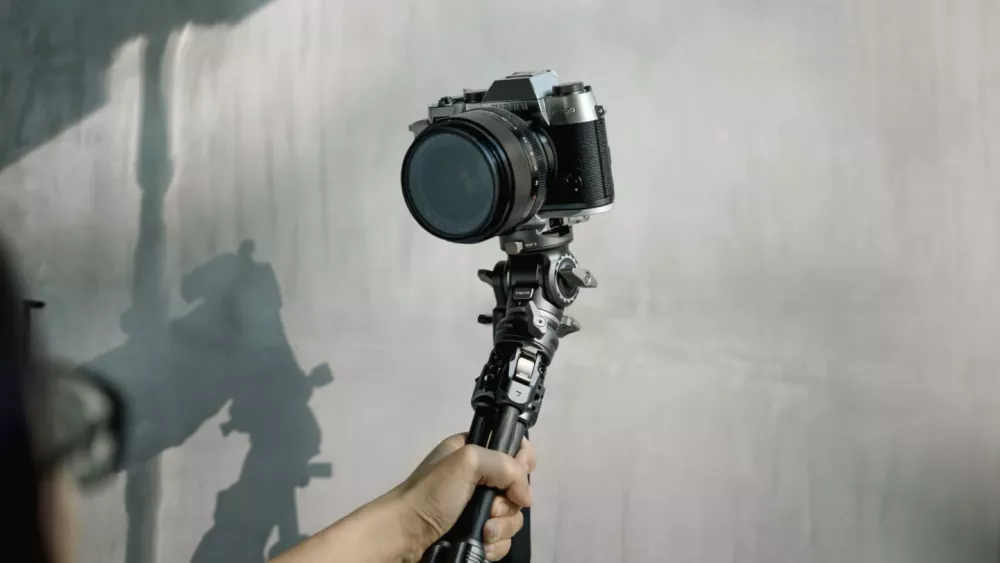 Tilta Tabletop Video Fluid Head with 1-Stage Carbon Fiber Legs (3KG) - Forest Green