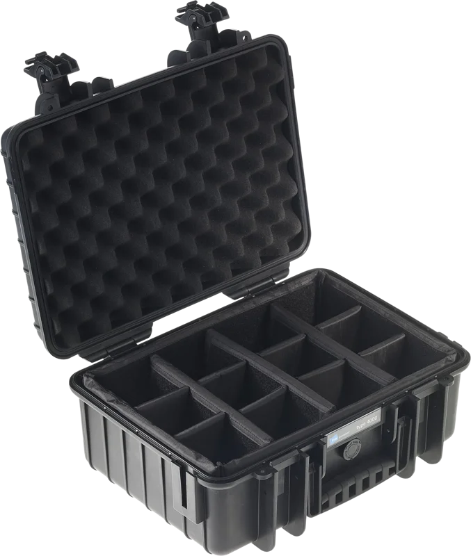 B&W Outdoor Cases Type 4000 Svart (m. avdelare)