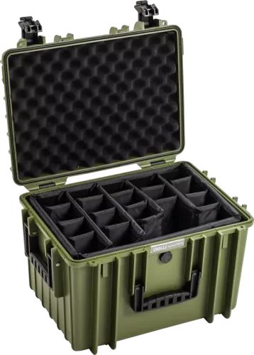 B&W Outdoor Cases BW Outdoor Cases Type 5500 / Bronze green (divider system)