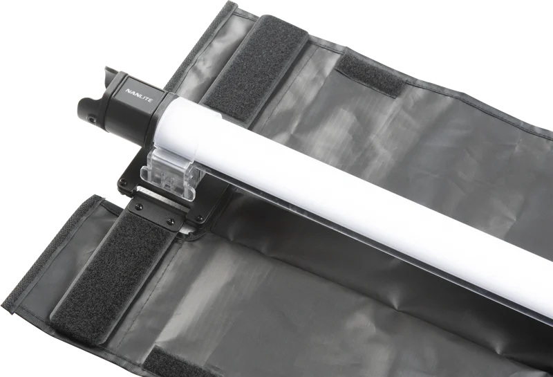 Nanlite Barndoor with eggcrate for Pavotube II 15C