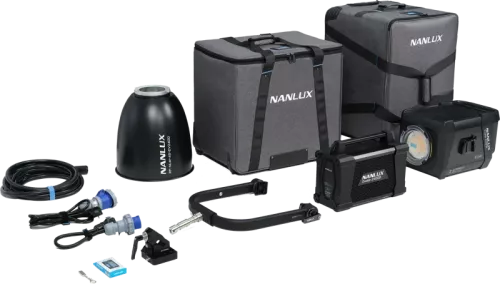 Nanlux Evoke 2400B Spot Light with 45° Reflector in soft bag