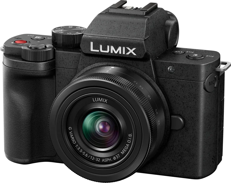 Panasonic Lumix G100D + 12-32mm