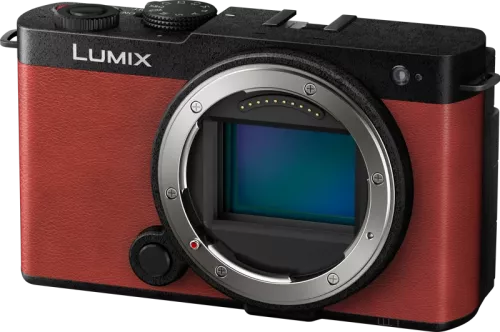 Panasonic Lumix S9 Body Crimson Red