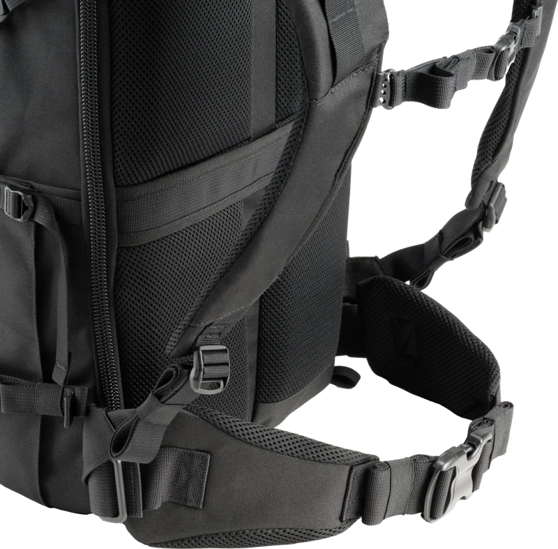 Think Tank DarkLight Backpack 20L, Black