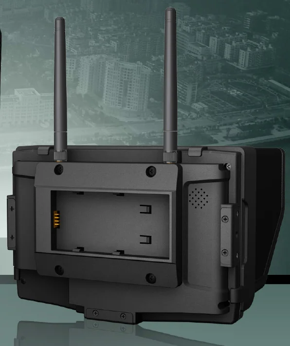 329/DW - 7" FPV monitor Wireless 5.8ghz+Battery