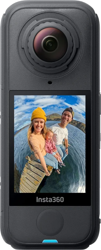 Insta360 X4 Air Starter Bundle