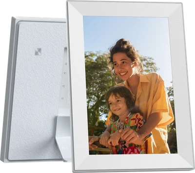 Lexar I Pexar Digital Picture Frame I 10.1-inch (Black) expandable with 32GB SD card or USB Flash