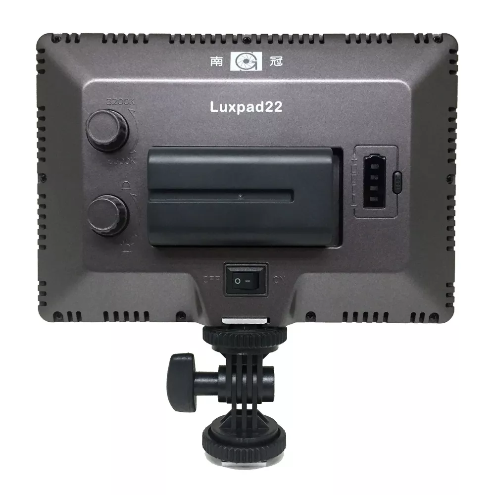 Led On Camera light CN-LUXPAD22 Bicolor