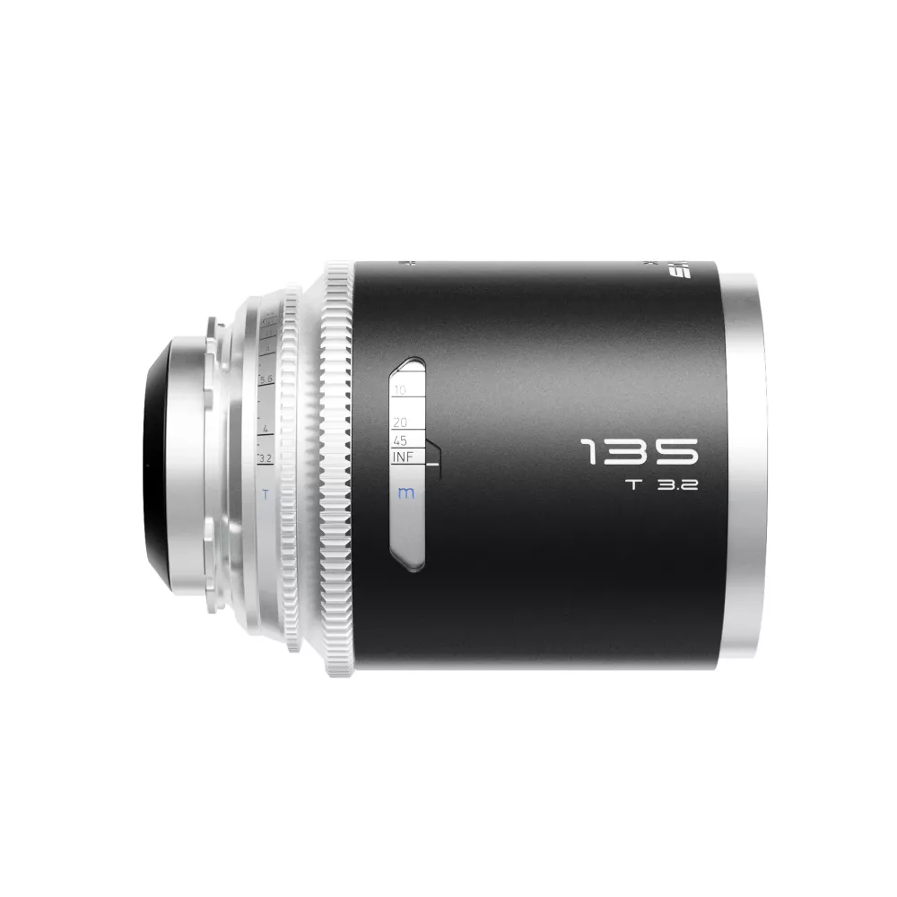Blazar Mantis 135mm T3.2 1.33X Full Frame Anamorphic Lens