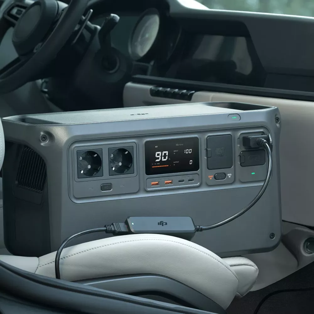 DJI Power Car Power Outlet to SDC Powe