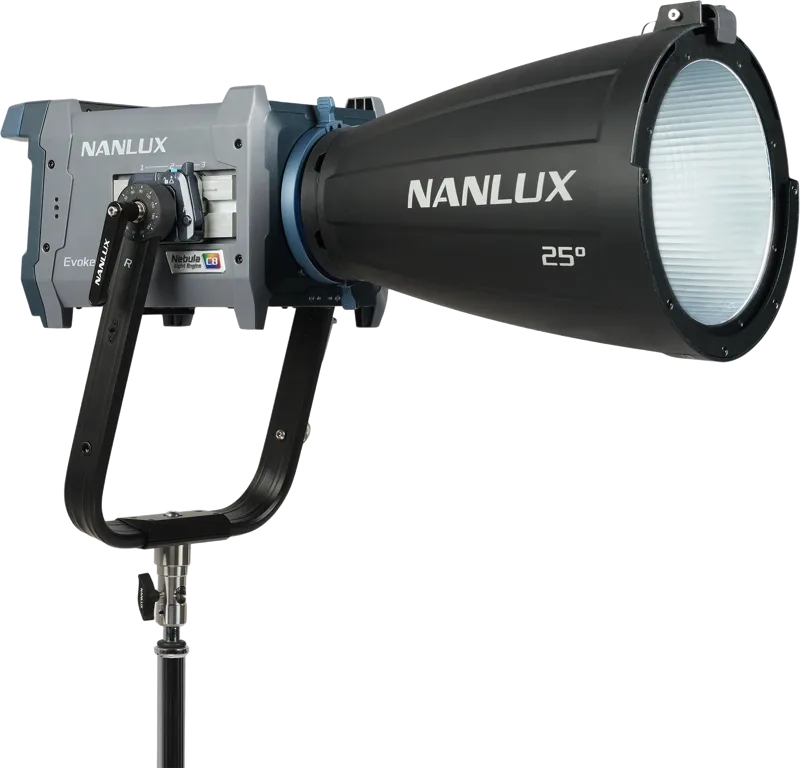 NANLUX Evoke 600C LED Full-color Spot Light with trolley case