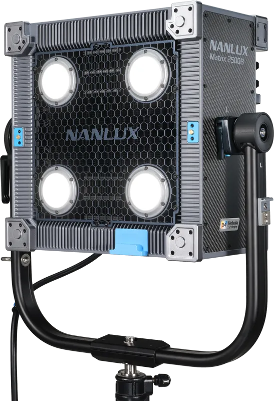 NANLUX Evoke Matrix 2500B Bi-color Multi-Source Spot Light Kit in Flight Case