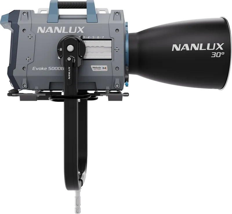 NANLUX Evoke 5000B Spot Light in Flight Case with 30° Reflector