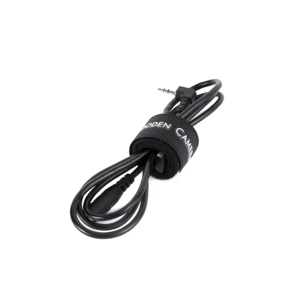 Wooden Camera LANC Ext. Cable (36", 2.5mm Male Right Angle to Female)