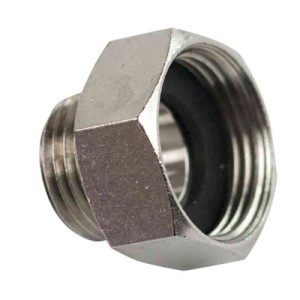 ÖVERGÅNGSNIPPEL R20XR15MM