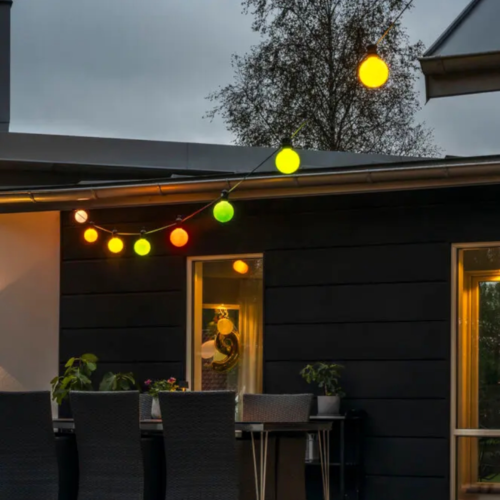 Konstsmide LED Cluster Kerst Fairy Compact Outdoor of Indoor (IP44) Plug in/Black Cable String Lights, Frosted Amber White, 3867-830EE Konstsmide LED Cluster Kerst Fairy Compact Outdoor of Indoor (IP44) Plug in/Black Cable String Lights, Frosted Amber White, 3867-830EE