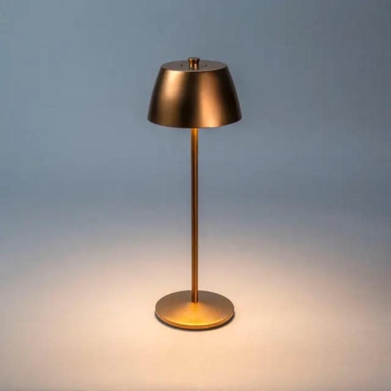 Èze Bordslampa USB 3,7V 2200K-3000K IP54 Matt Koppar Konstsmide