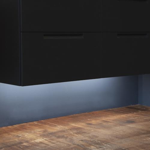 Macro Design Underskåpsbelysning 5,4W 230V IP21