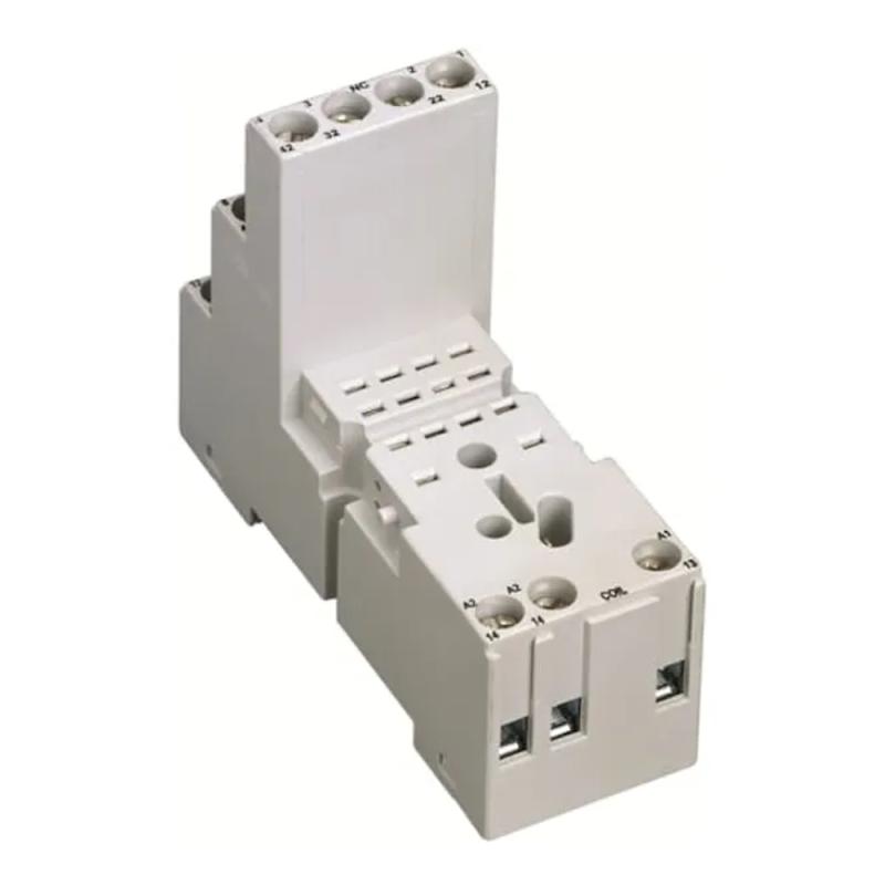 Standarduttag 7A 250V ABB