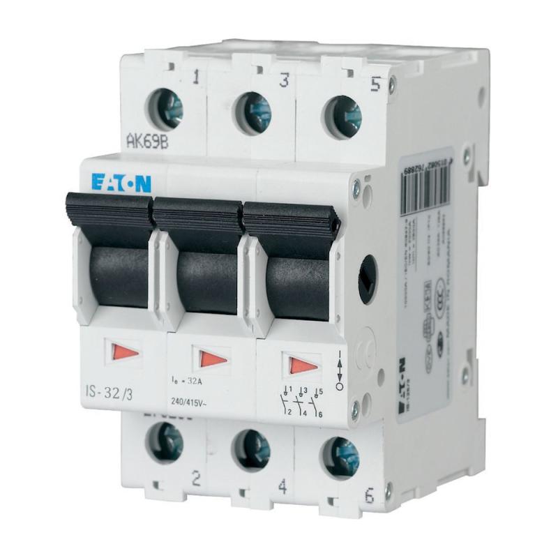 Huvudströmbrytare 3Poler 32A 2kA 240/415V IP40 Eaton
