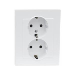 Optima Wall Outlet, 2-Way With Earth, Signal White, Malmbergs 1894422