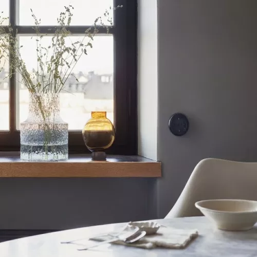 Renova Vægstikkontakt 2Polet+Jord 1-Vejs 16A 250V IP20 Sort Schneider Electric