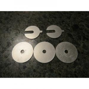 G4 / Raiden shimskit motorfäste