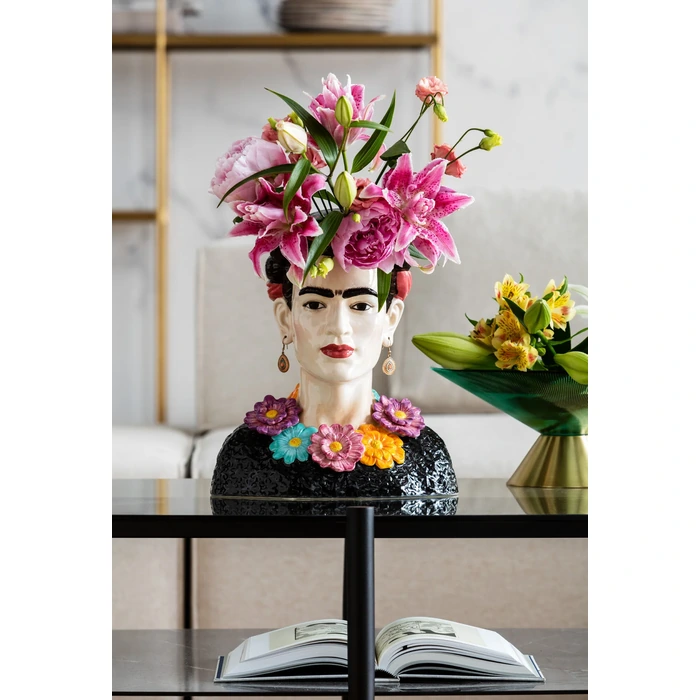 Vas Style Muse Flowers, Flerfärgad, mått 29.3 cm, placerad i rumsmiljö
