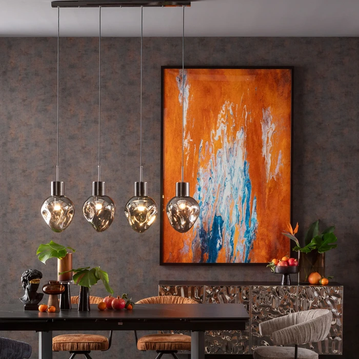 Taklampa Supernova Smoky, 120 cm, Grå/Silver, mått 160 x 110 x 25 cm, placerad i rumsmiljö